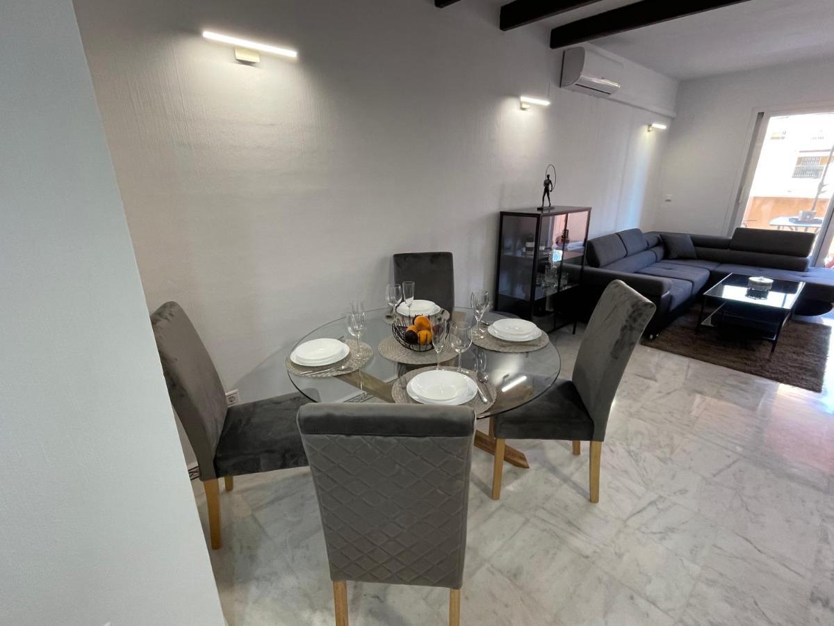 Beach Apartament In Torrevieja Buitenkant foto