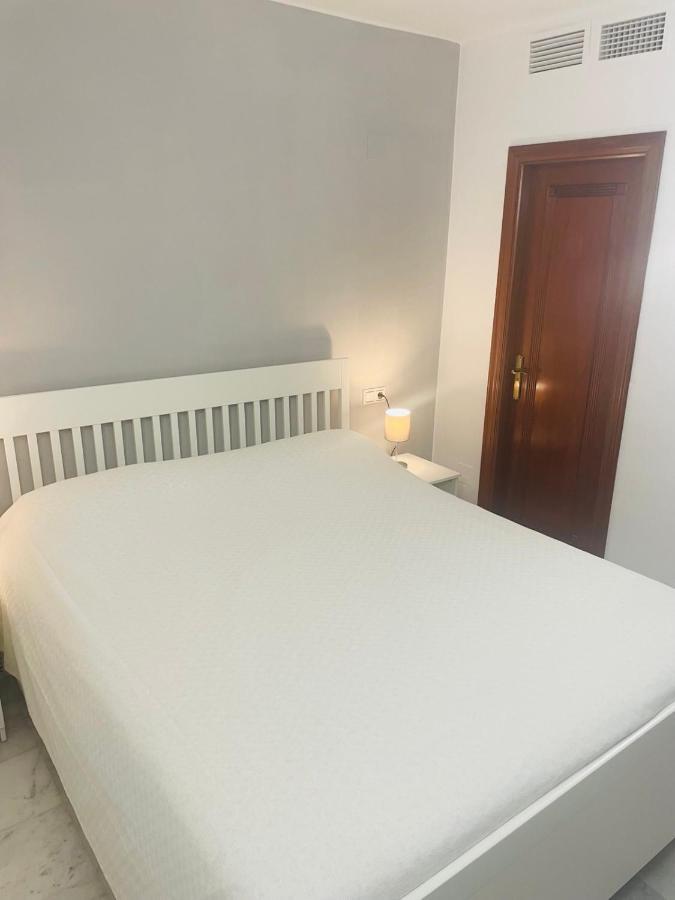 Beach Apartament In Torrevieja Buitenkant foto