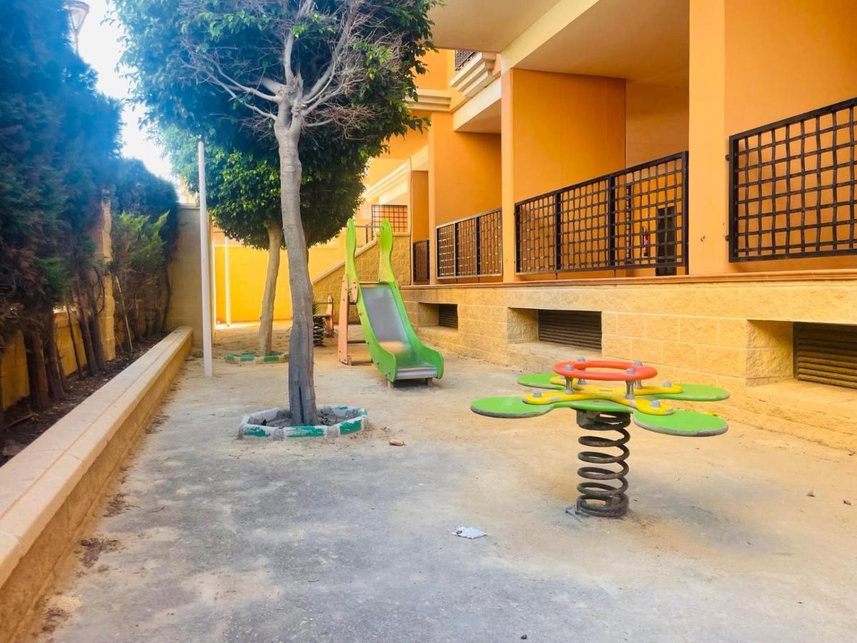 Beach Apartament In Torrevieja Buitenkant foto